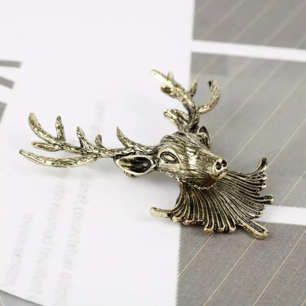 Antiqued Bronze Buck Deer Head Brooch Lapel Pin - Picture 5 of 14